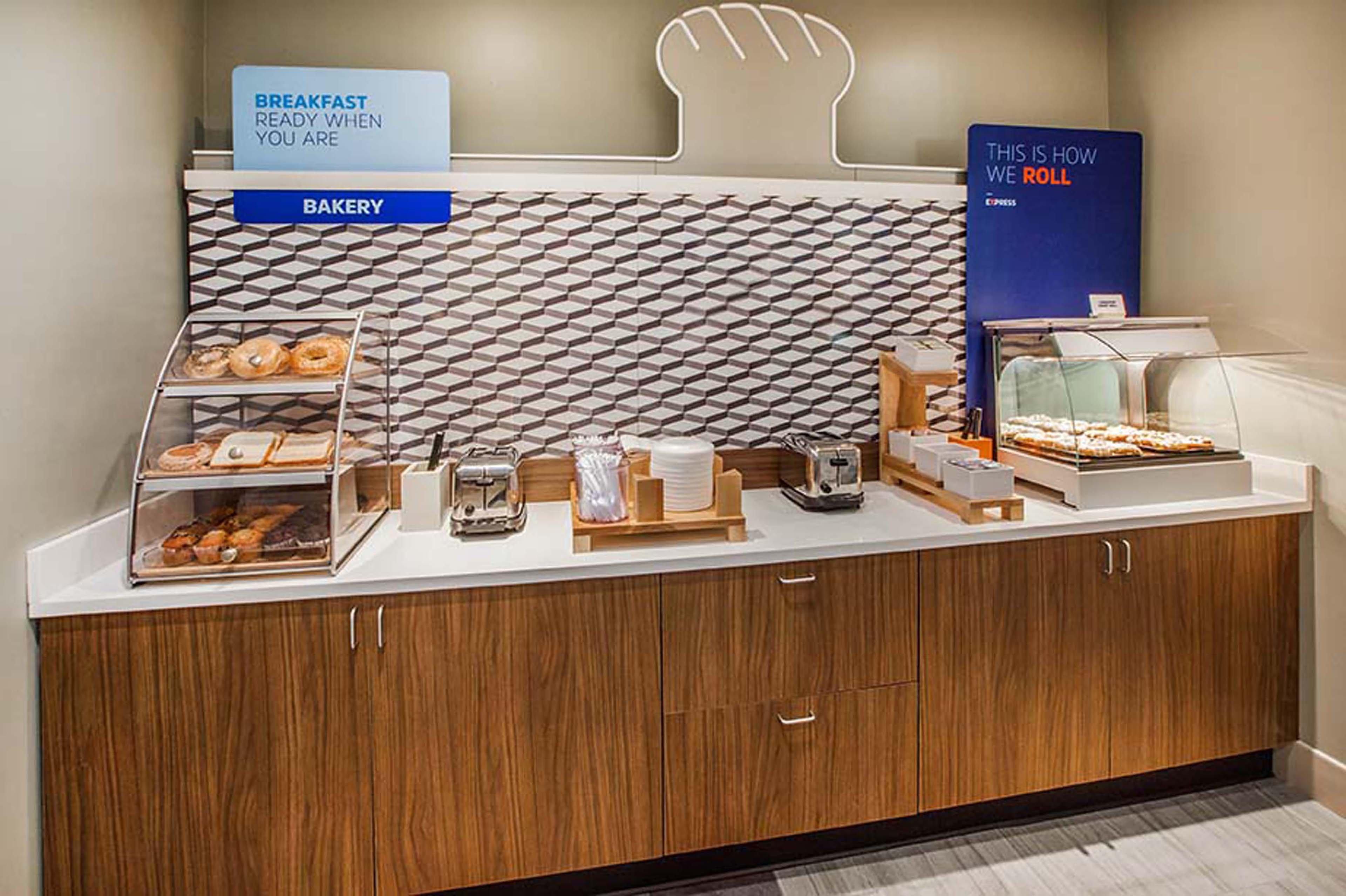 Holiday Inn Express & Suites - Plano - The Colony By Ihg Ngoại thất bức ảnh
